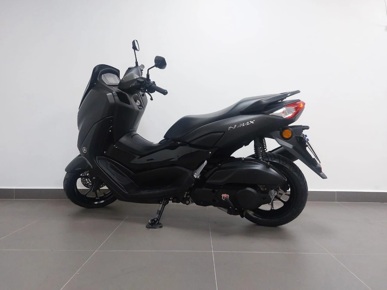 YAMAHA NMAX 160 ABS