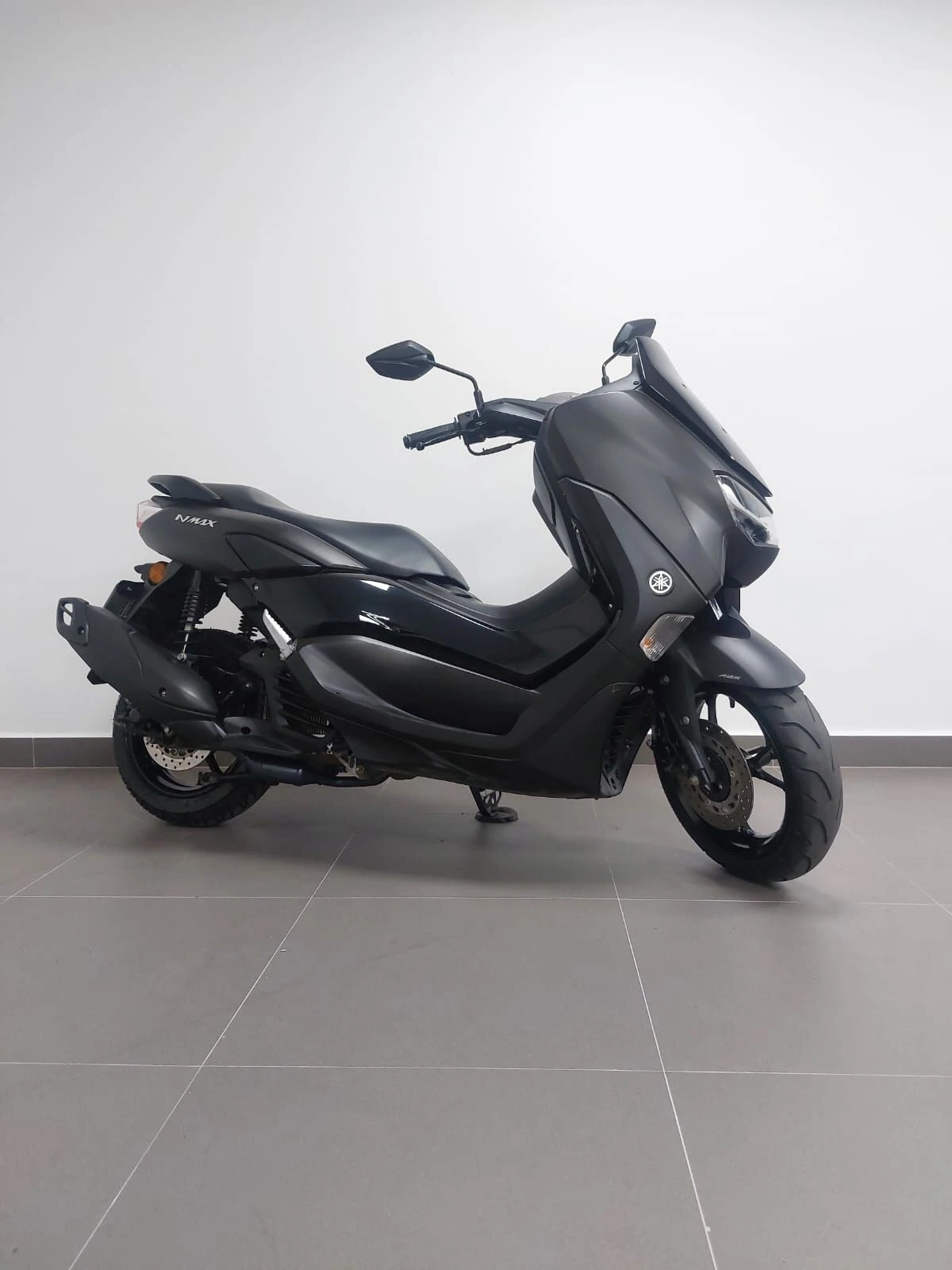 YAMAHA NMAX 160 ABS