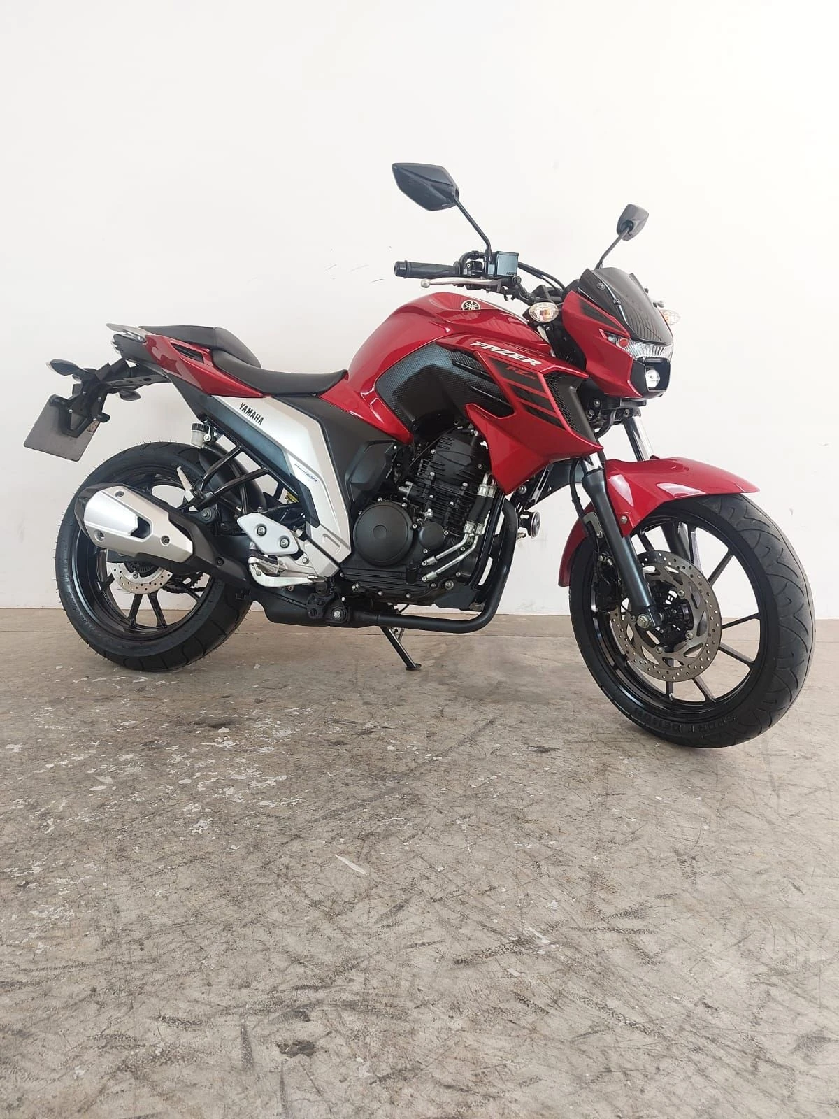 YAMAHA FZ25 FAZER ABS