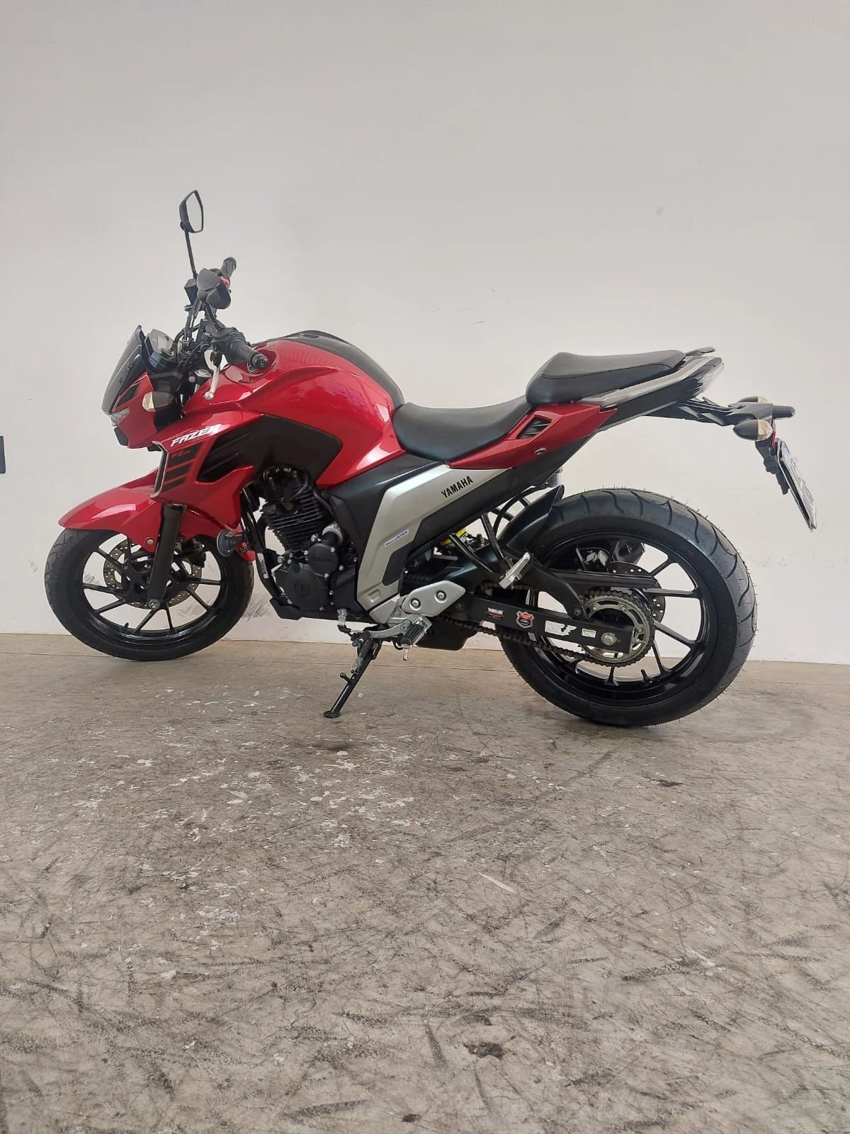 YAMAHA FZ25 FAZER ABS