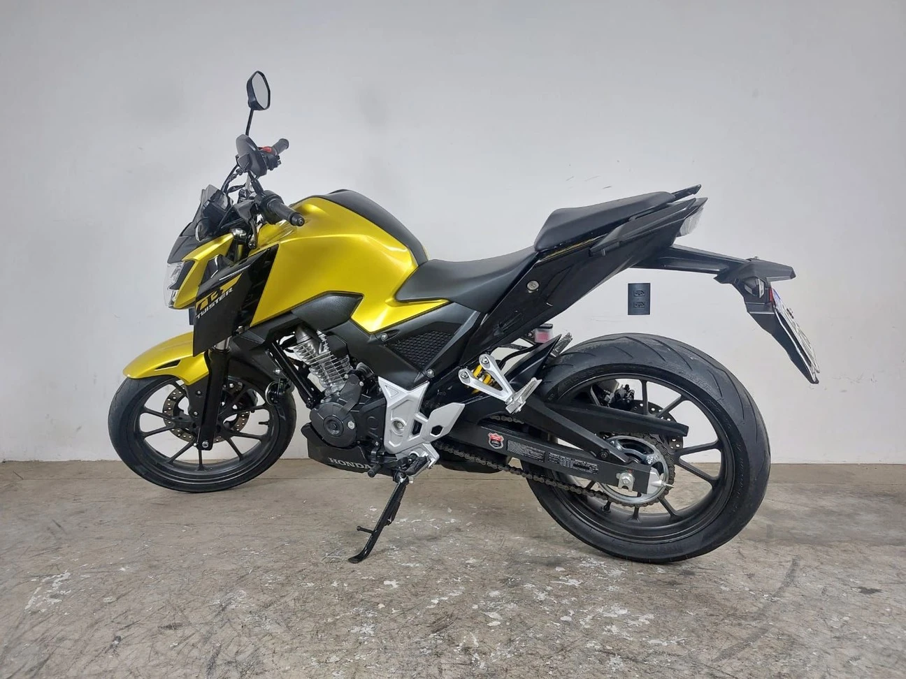 HONDA CB 300F TWISTER ABS