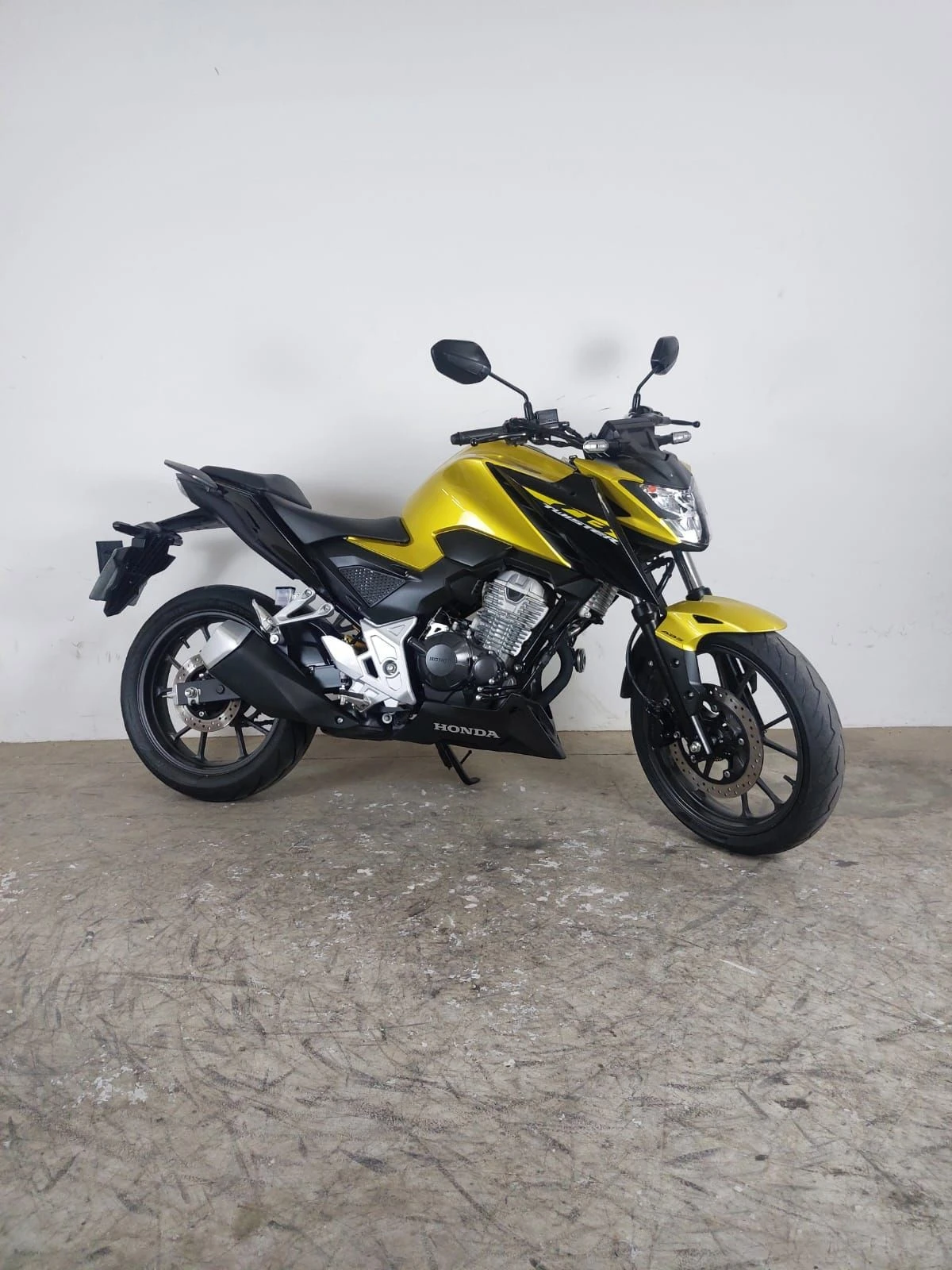 HONDA CB 300F TWISTER ABS