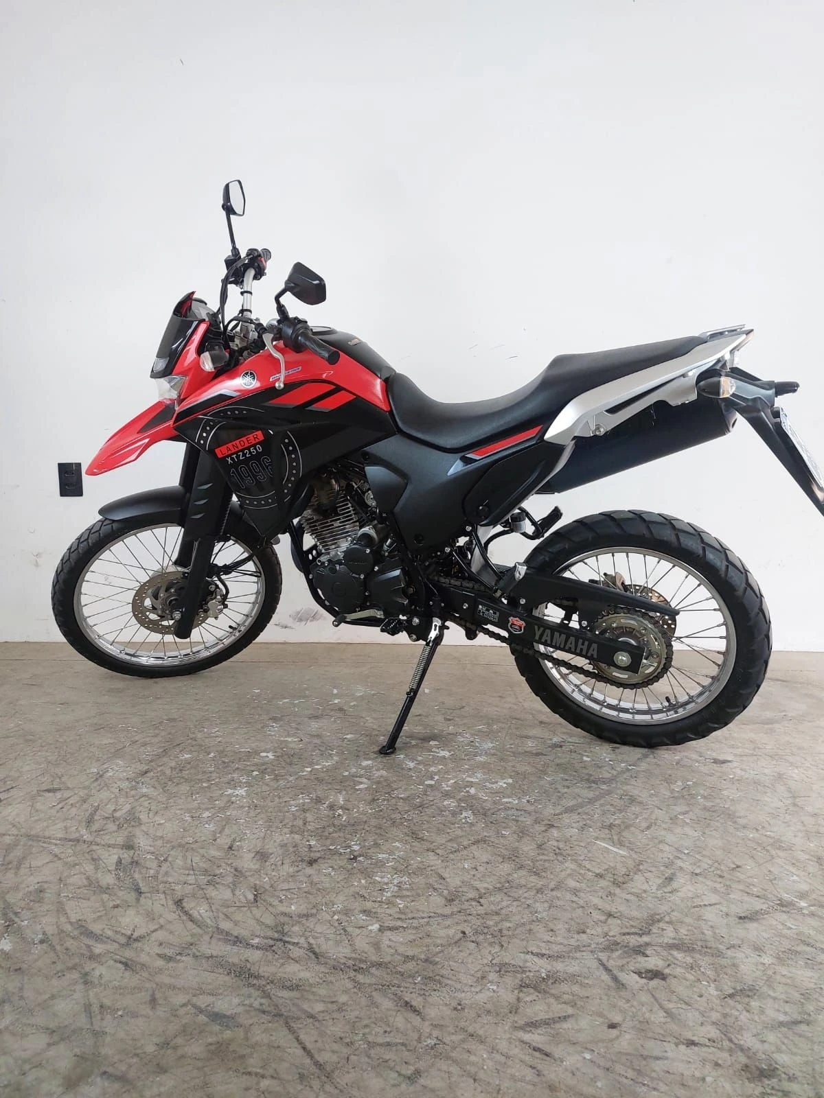 YAMAHA XTZ 250 LANDER