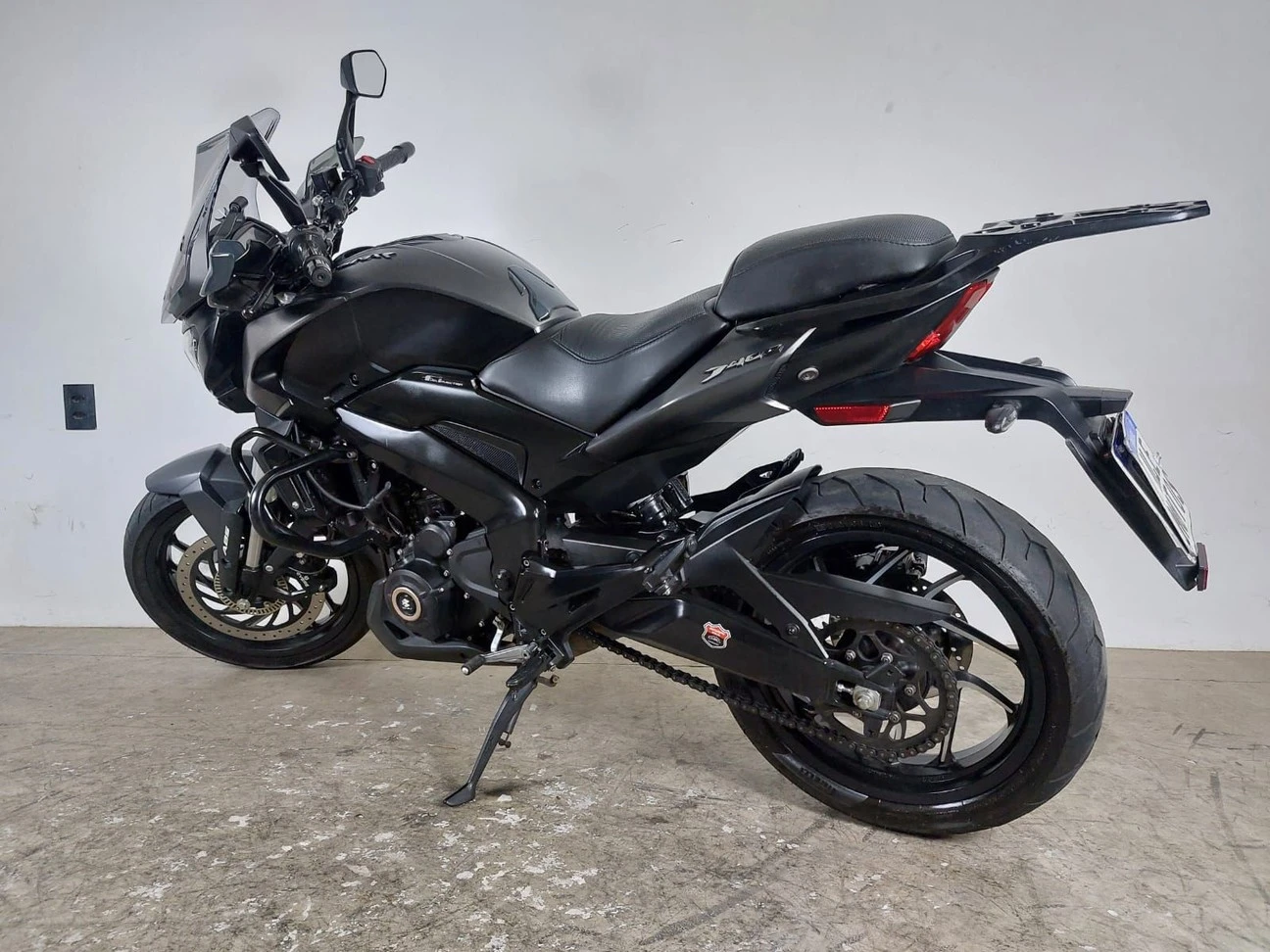 BAJAJ DOMINAR 400