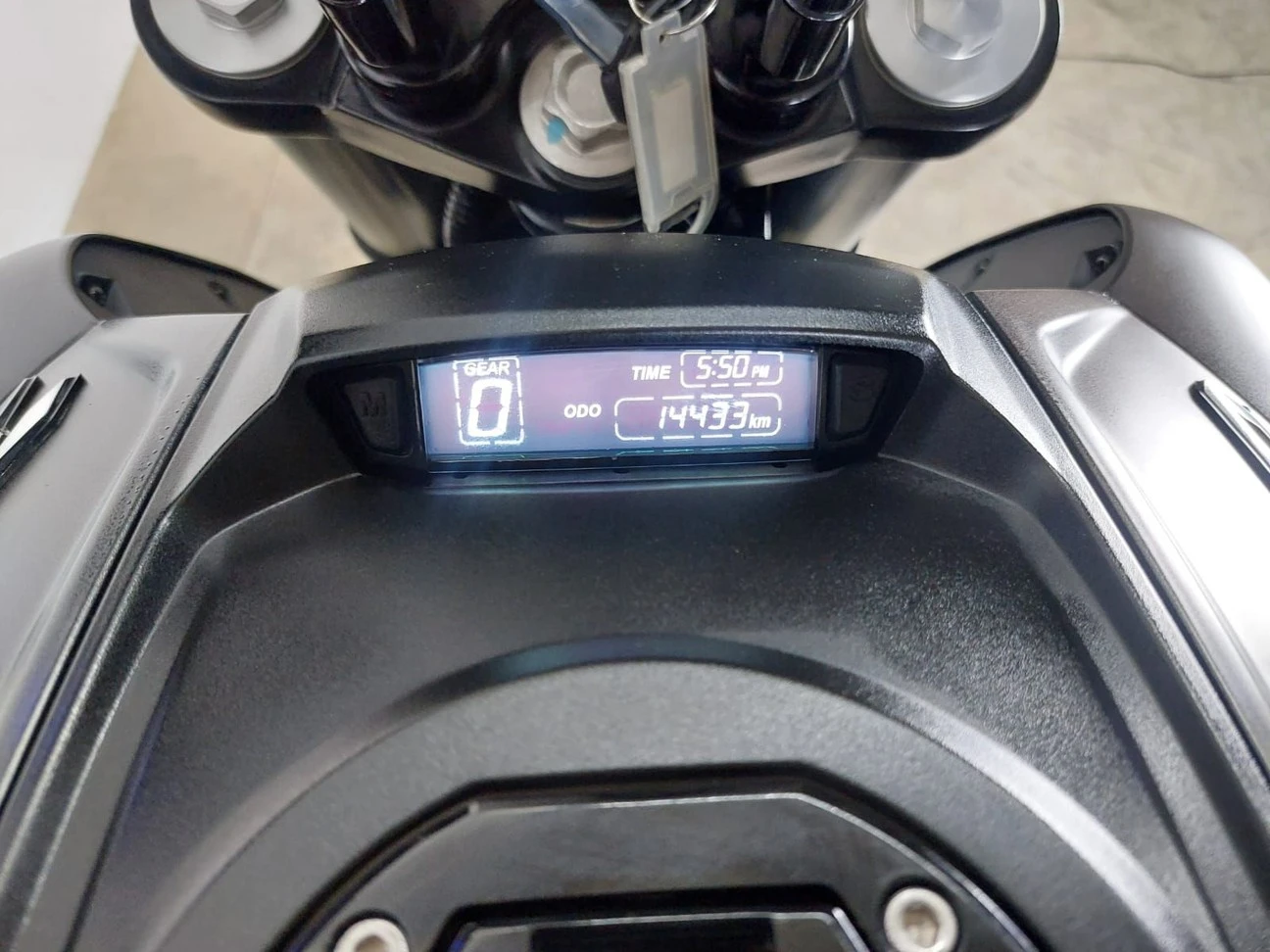 BAJAJ DOMINAR 400