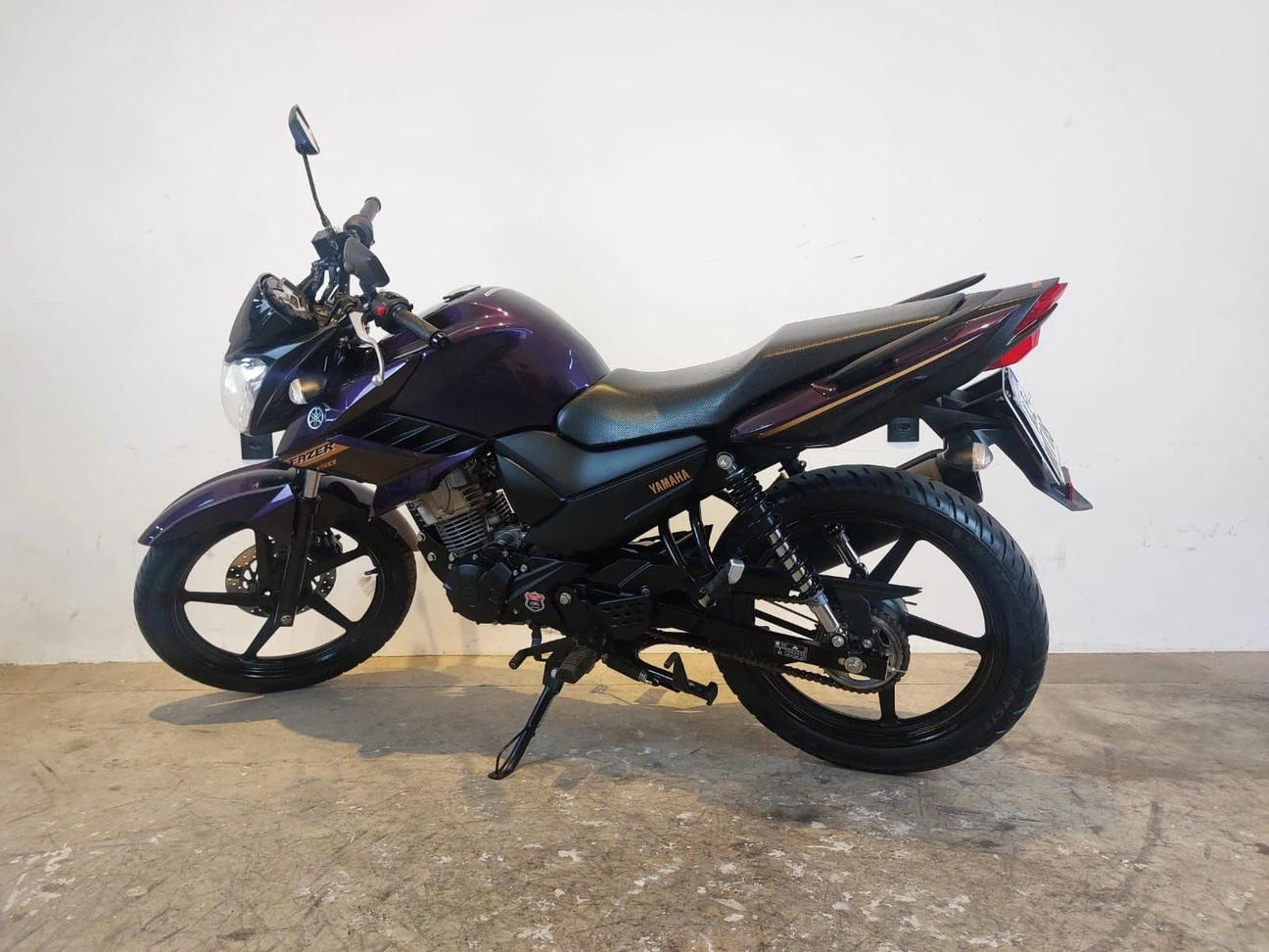 YAMAHA FAZER YS 150 SED