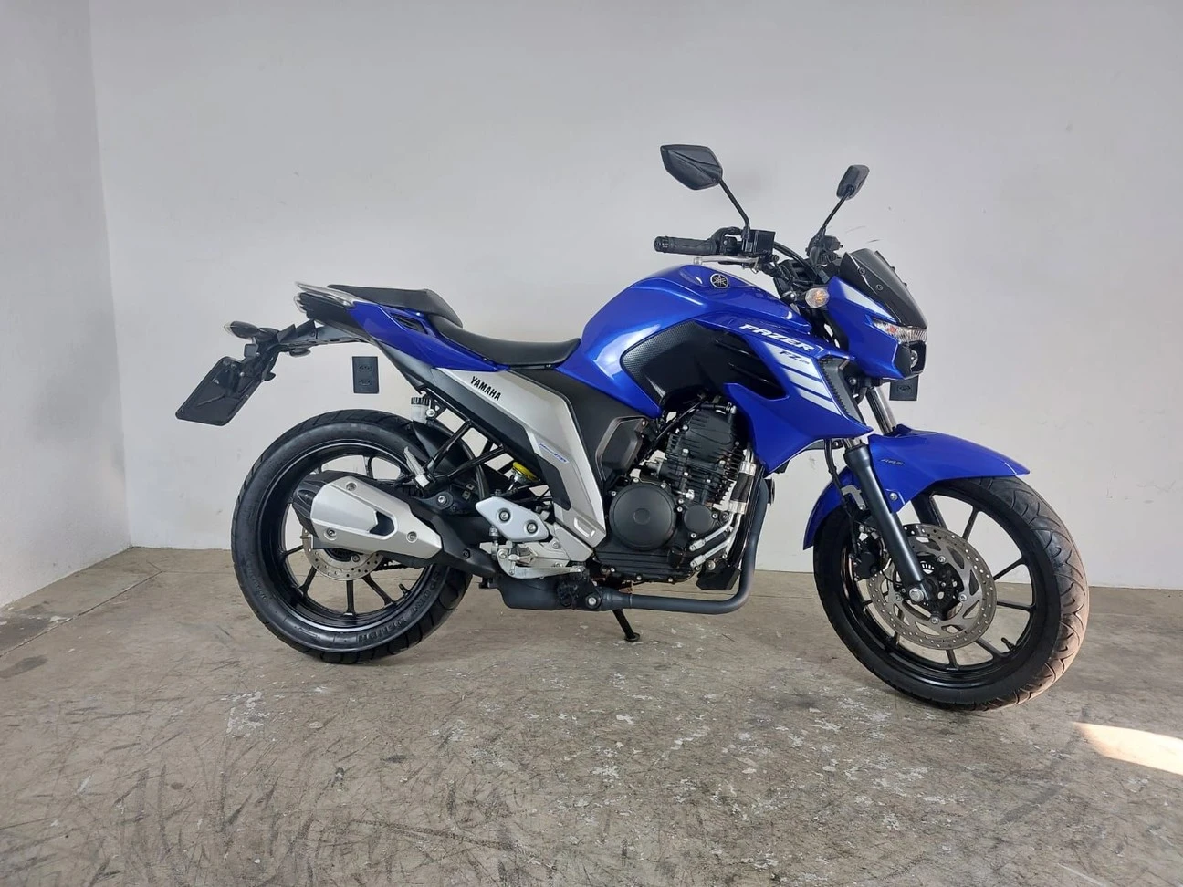 YAMAHA FZ25 FAZER ABS