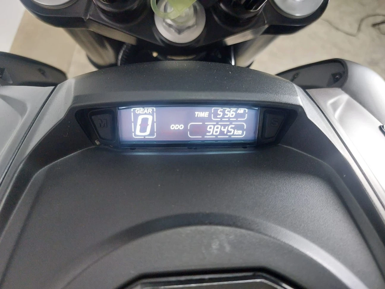 BAJAJ DOMINAR 400