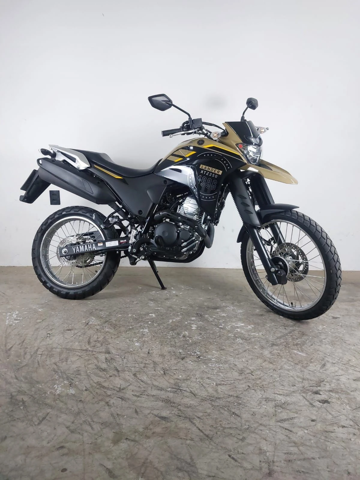 YAMAHA XTZ 250 LANDER