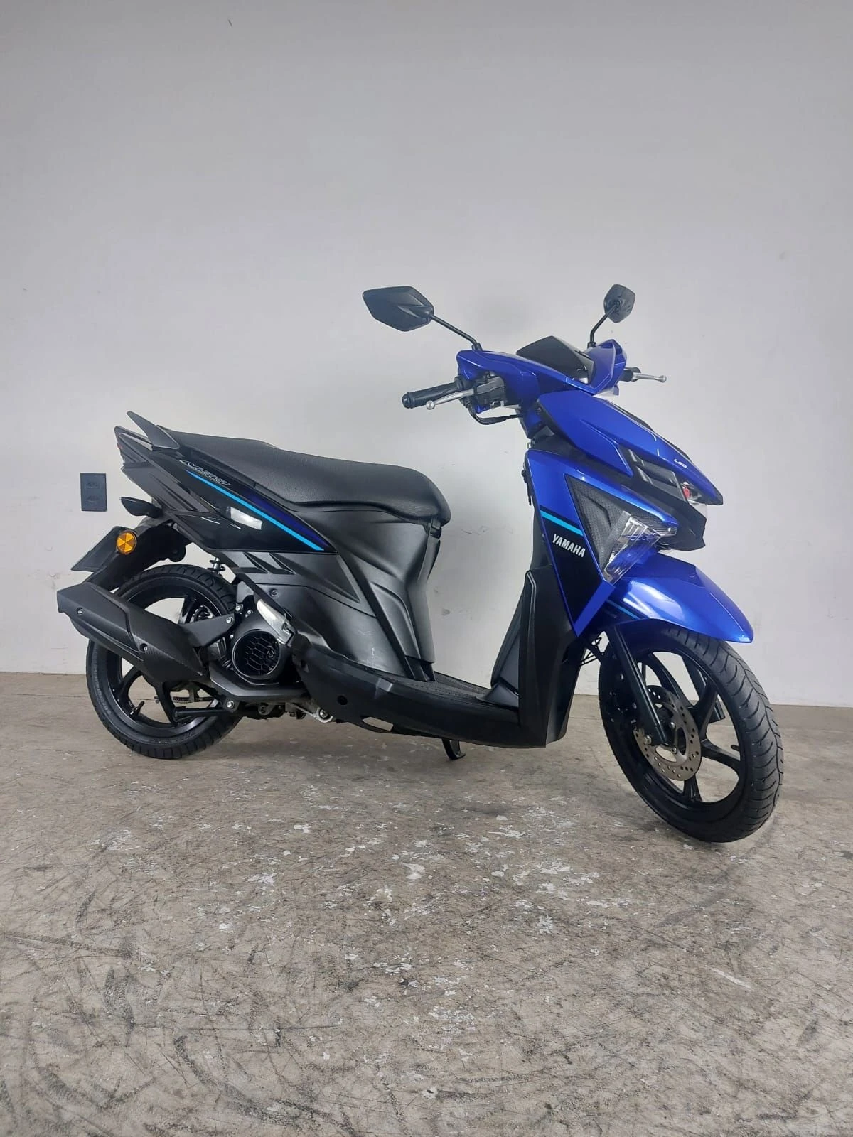 YAMAHA NEO 125