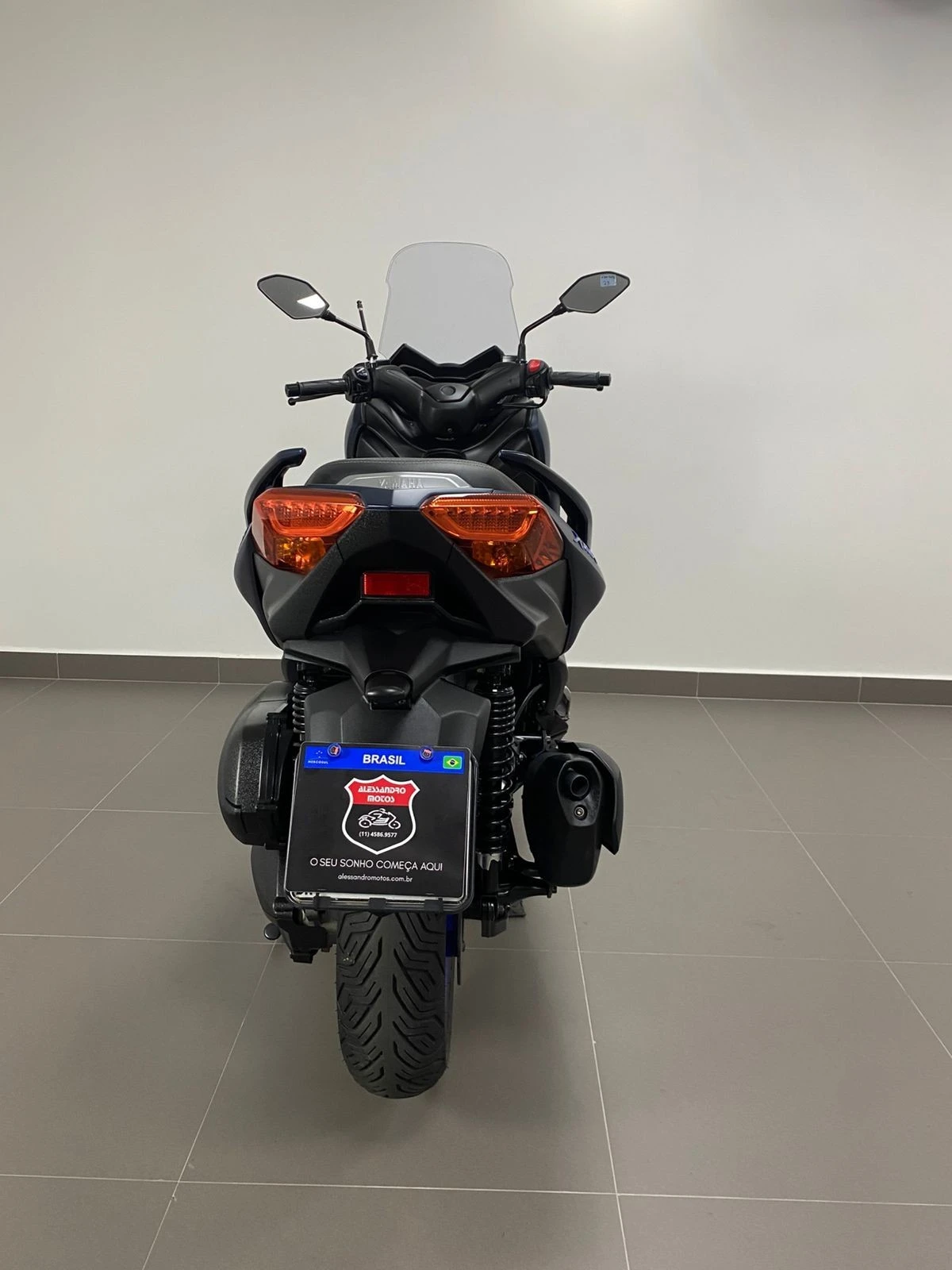 YAMAHA XMAX ABS