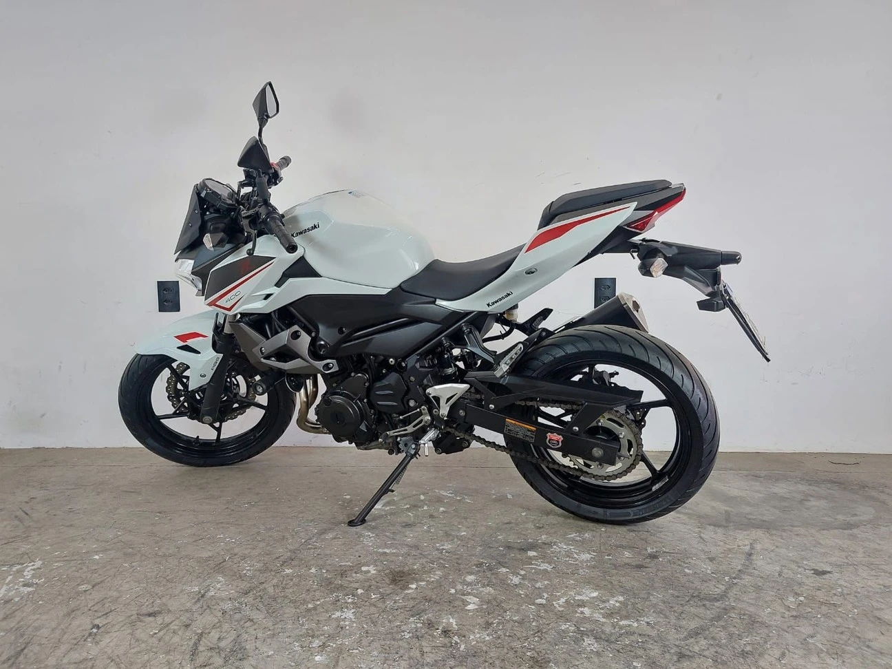 KAWASAKI Z400