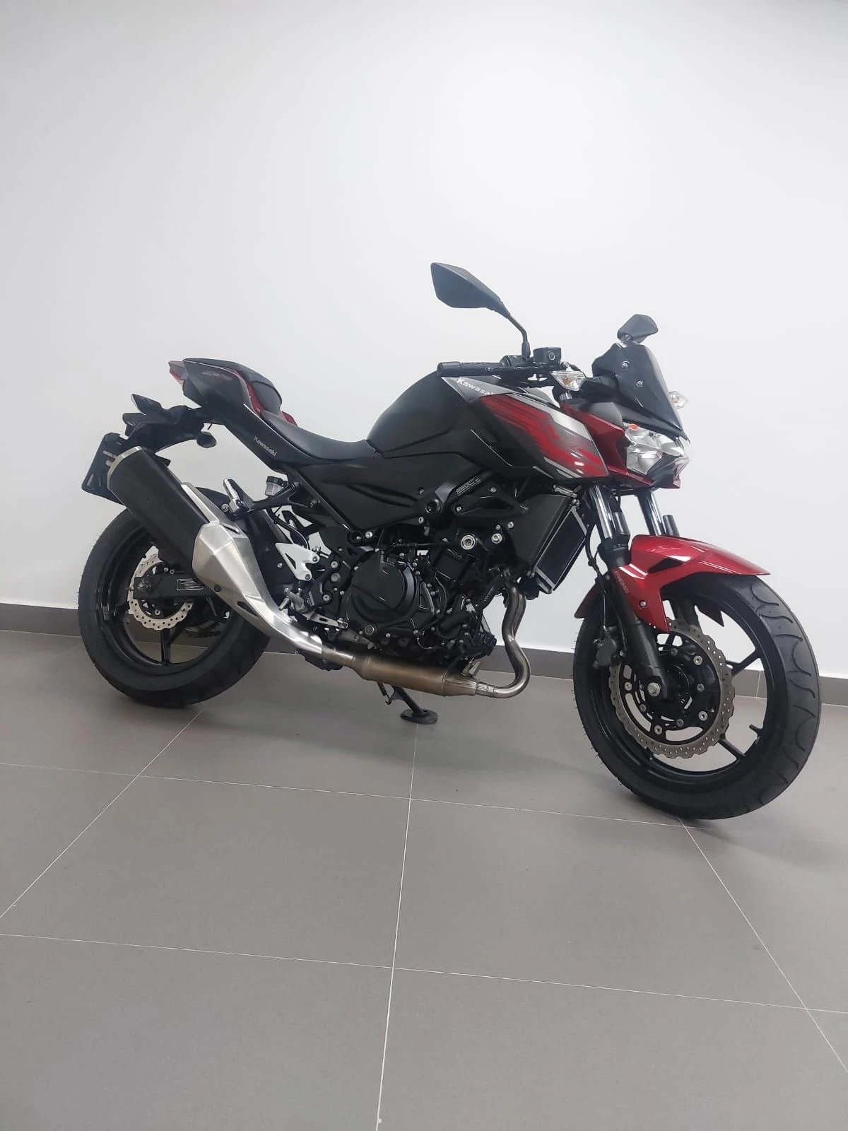 KAWASAKI Z400