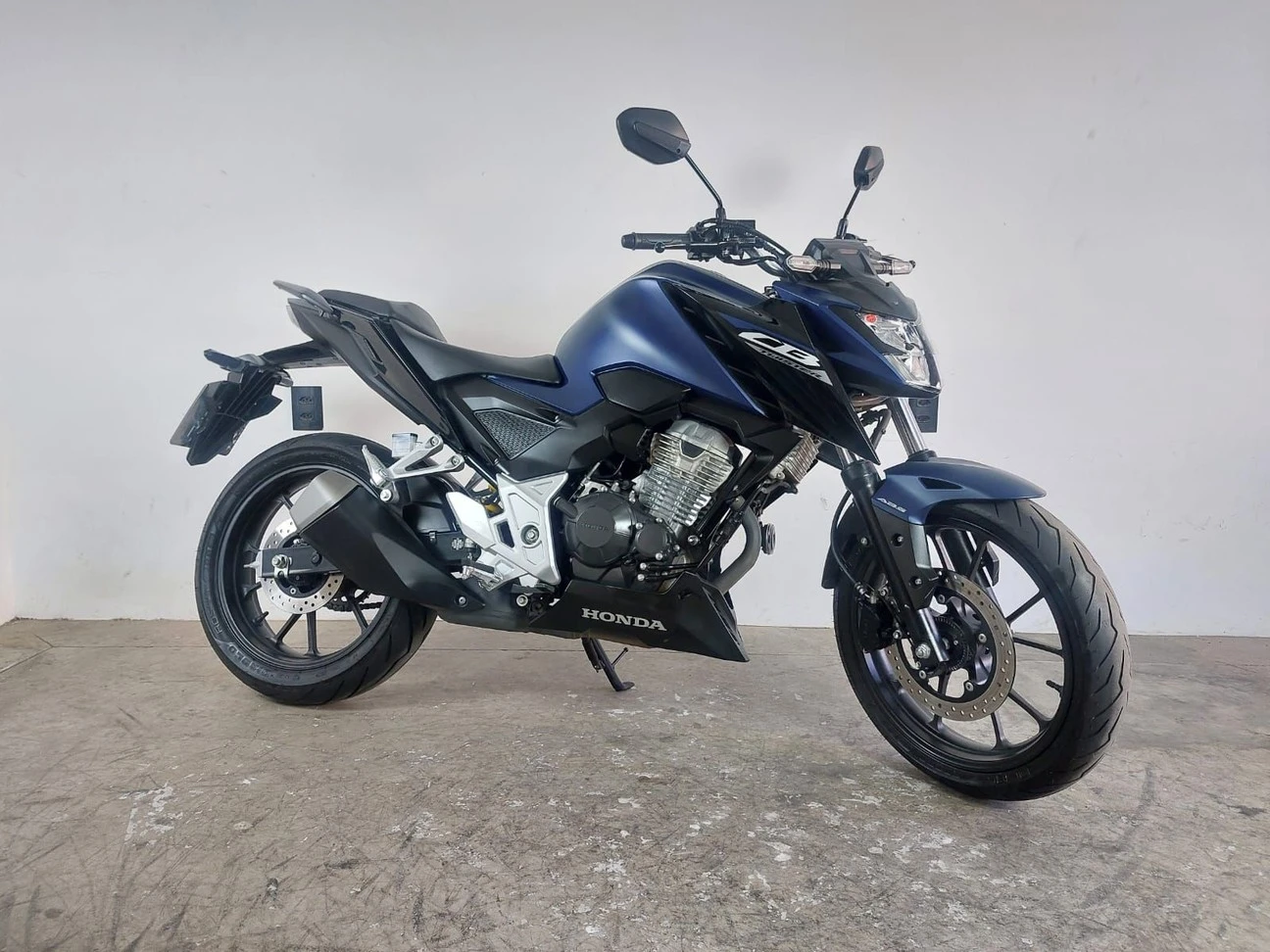 HONDA CB 300F TWISTER ABS