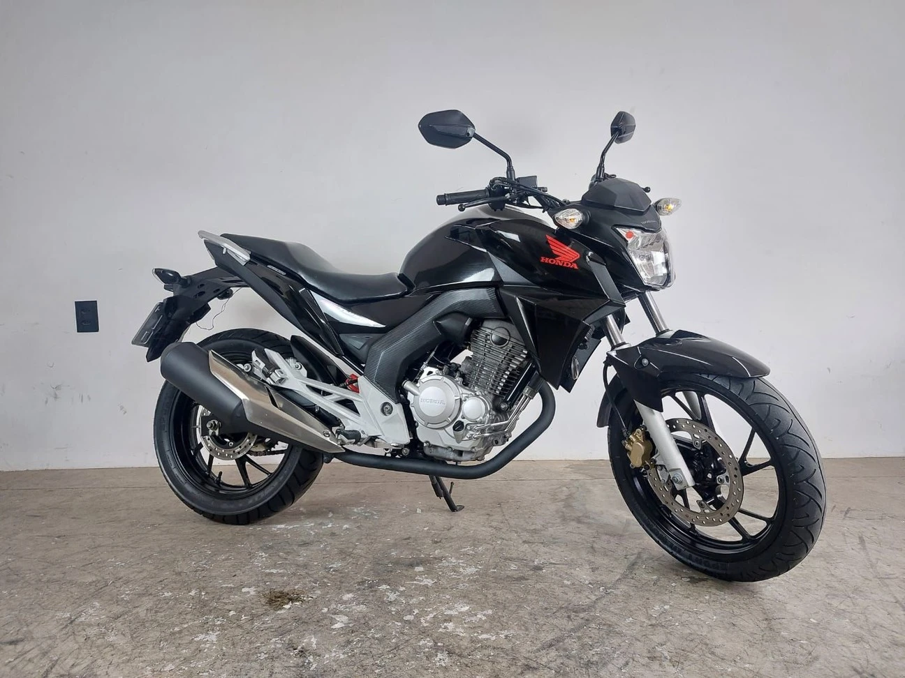 HONDA CB TWISTER