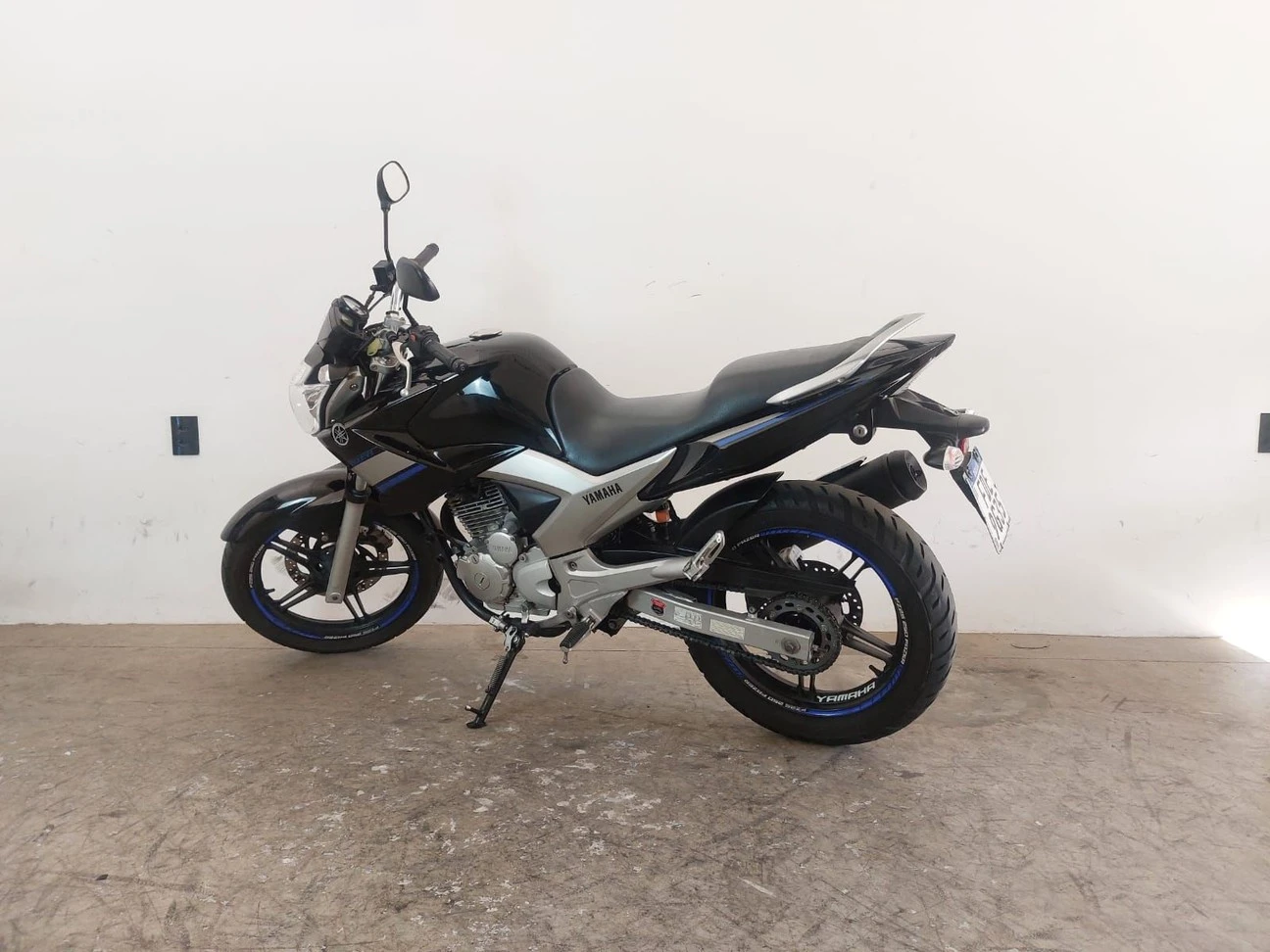 YAMAHA YS 250 FAZER