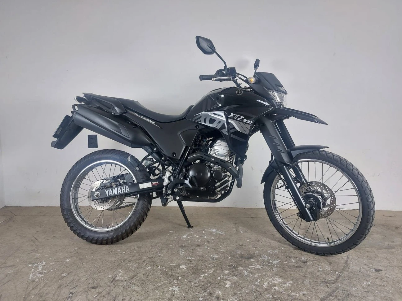 YAMAHA XTZ 250 LANDER