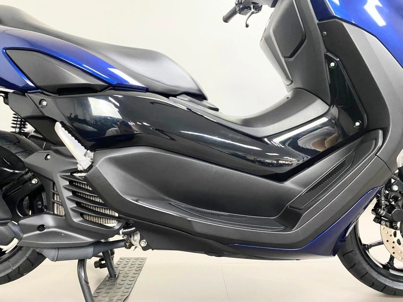 YAMAHA NMAX 160 ABS