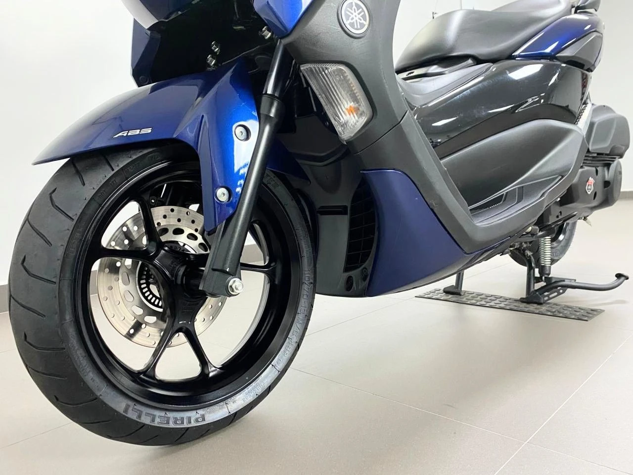 YAMAHA NMAX 160 ABS