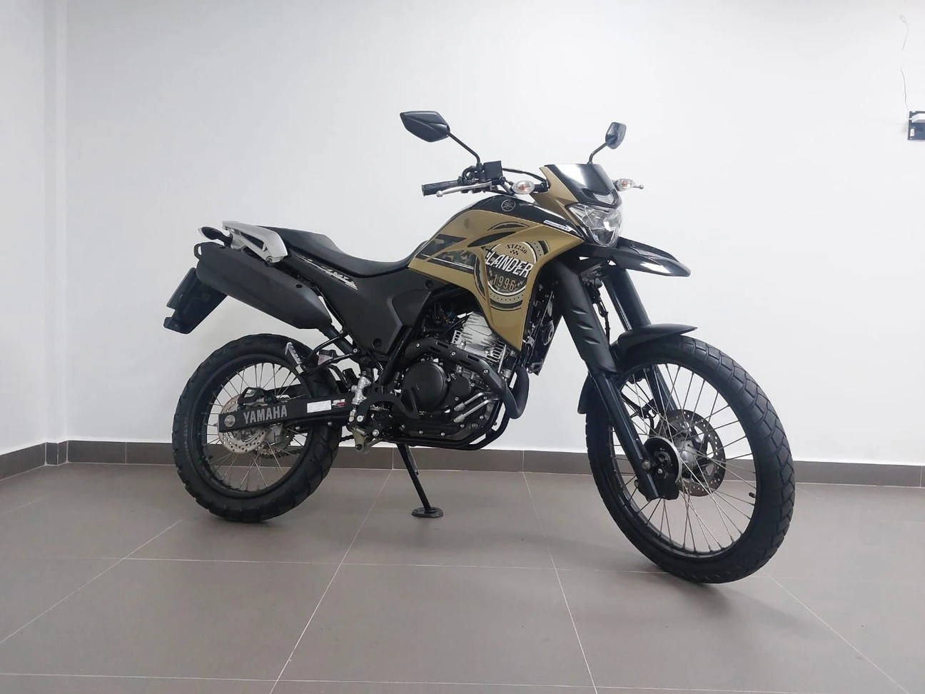 YAMAHA XTZ 250 LANDER