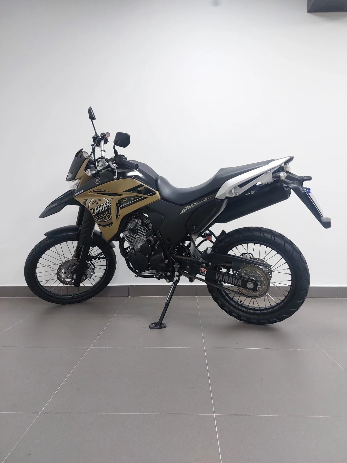 YAMAHA XTZ 250 LANDER