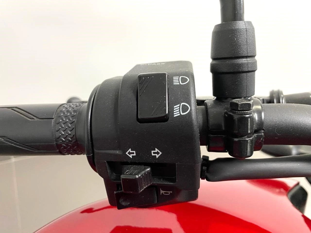 YAMAHA FZ15 FAZER ABS