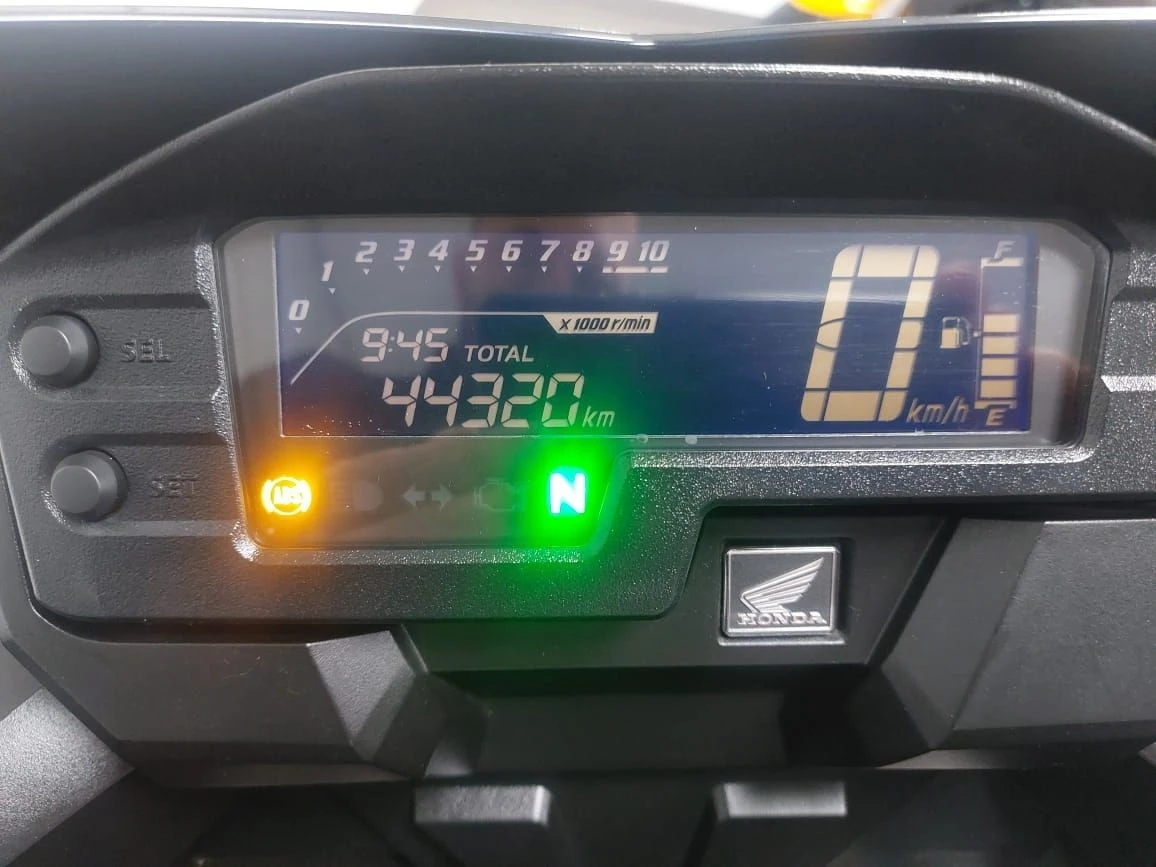 HONDA XRE 300 ABS
