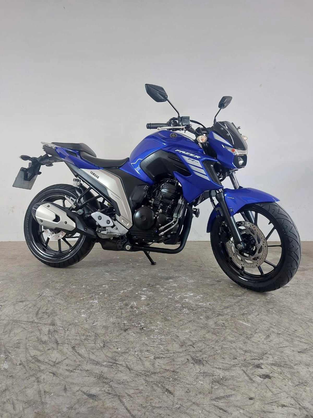 YAMAHA FZ25 FAZER ABS