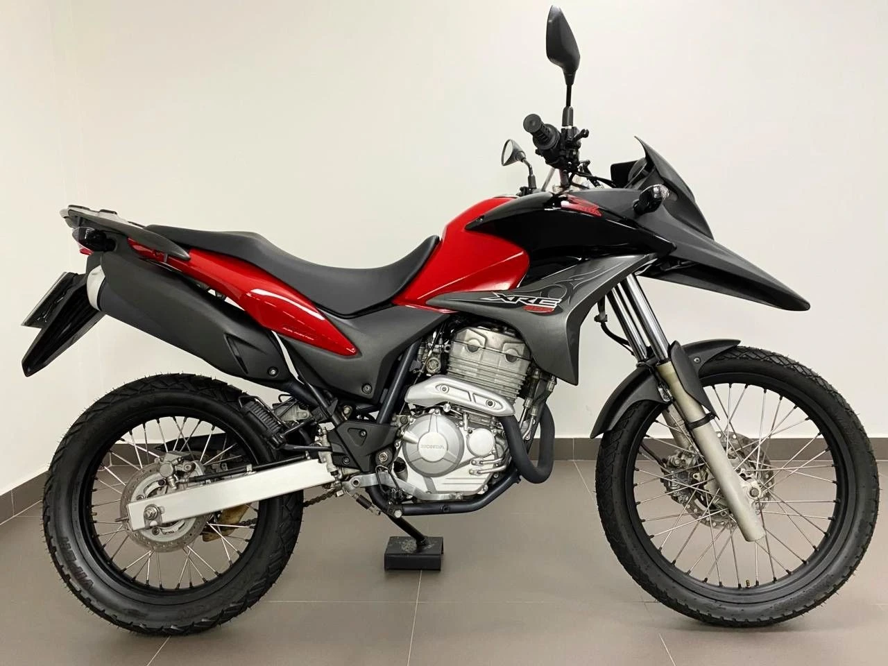 HONDA XRE 300 SAHARA