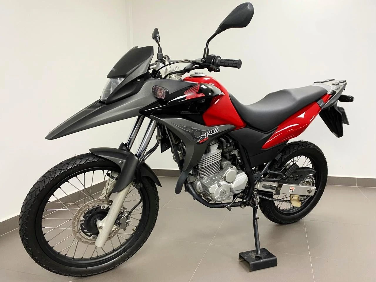 HONDA XRE 300 SAHARA