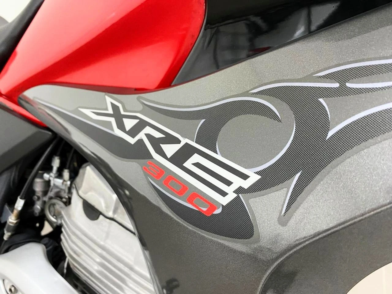 HONDA XRE 300 SAHARA