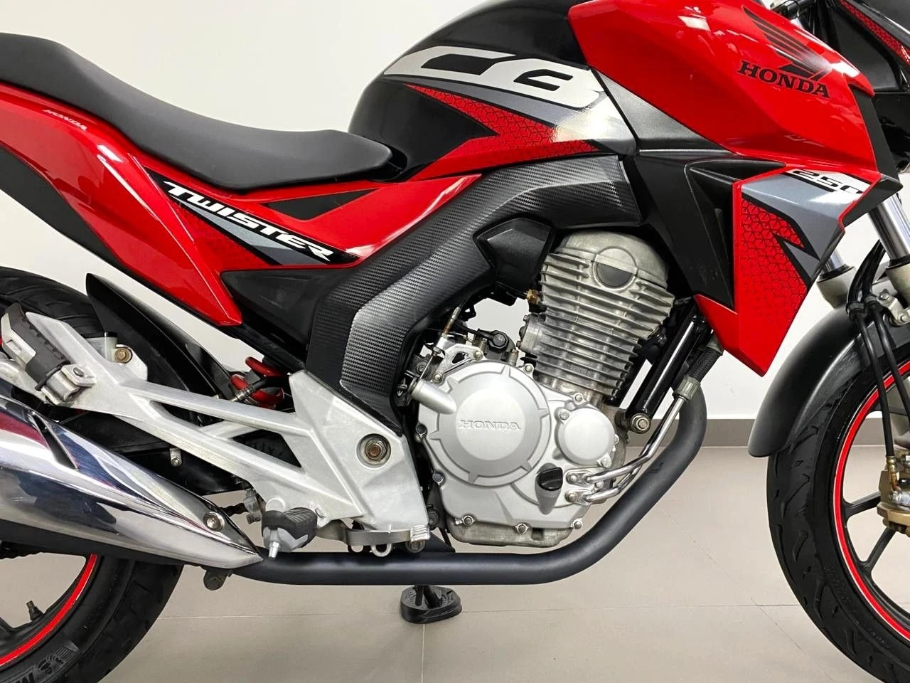 HONDA CB 250F TWISTER CBS