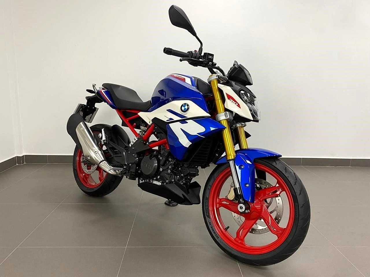 BMW G 310 R