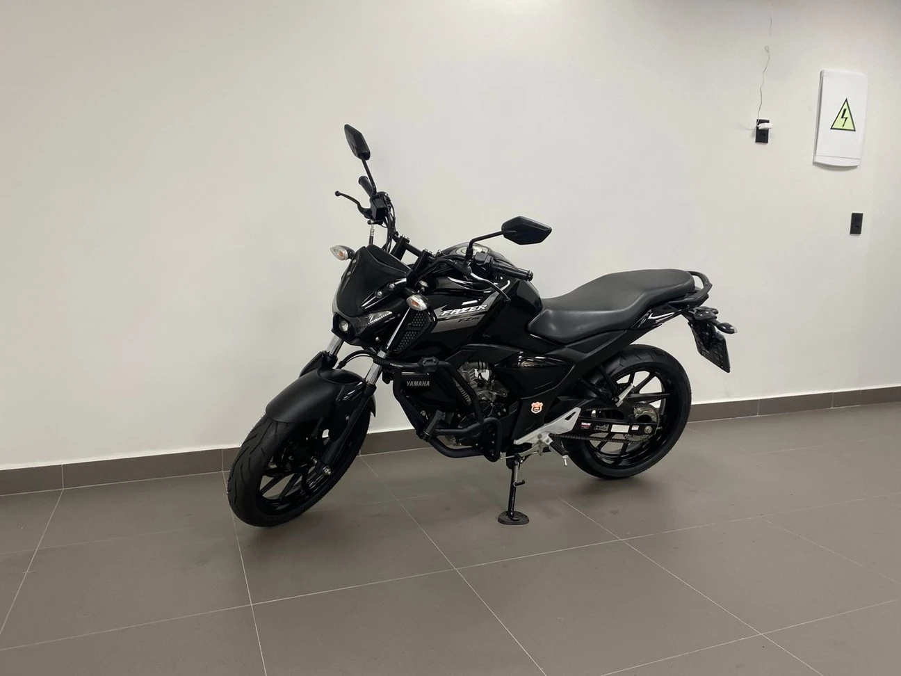 YAMAHA FZ15 FAZER ABS