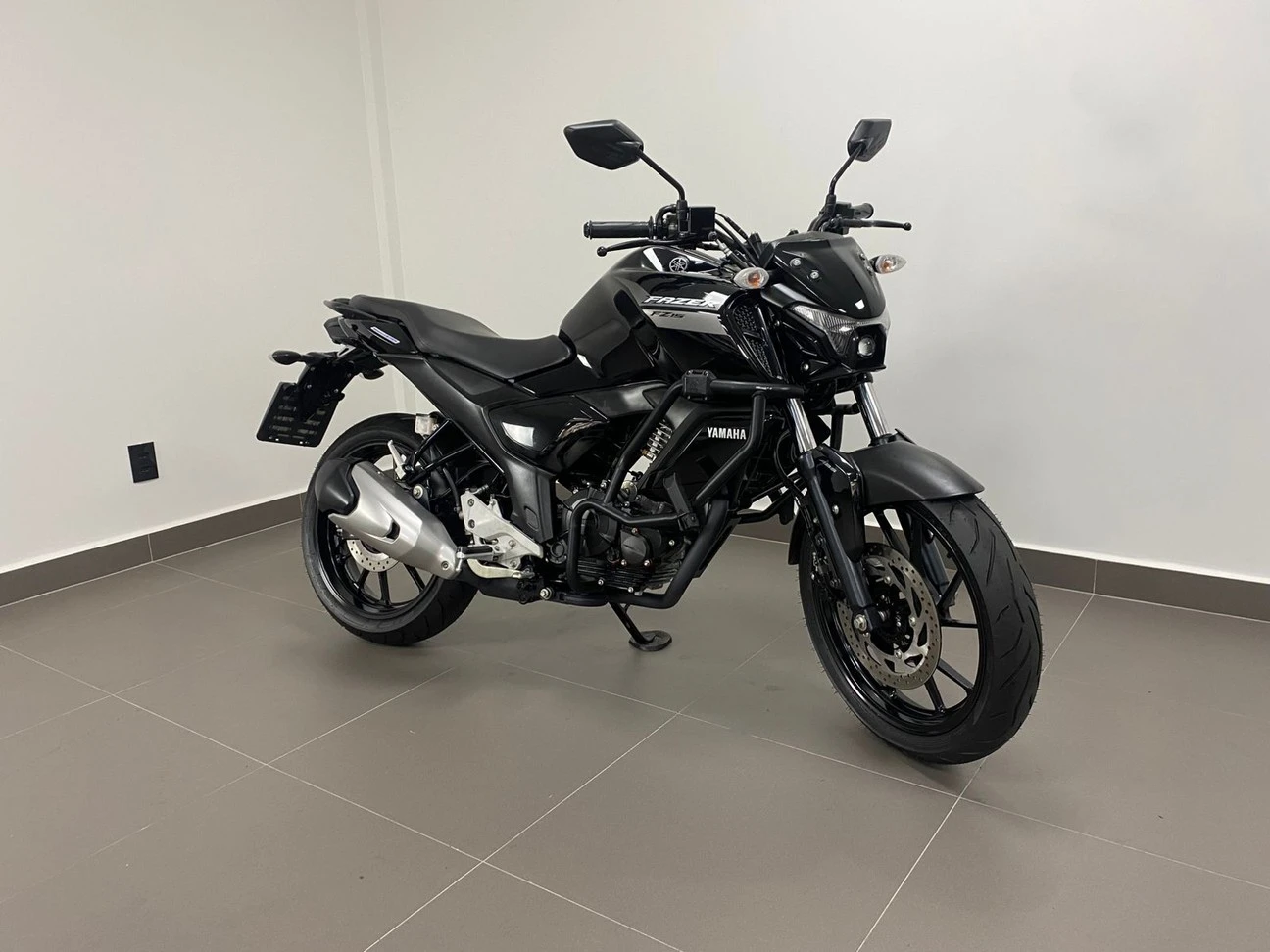 YAMAHA FZ15 FAZER ABS