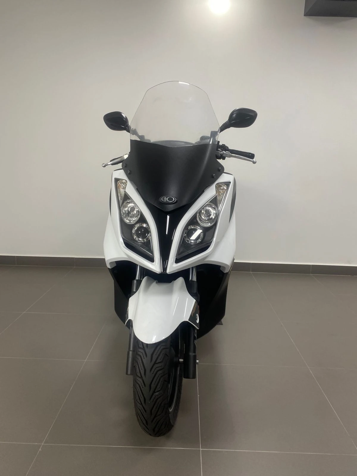 KYMCO DOWNTOWN 300 i