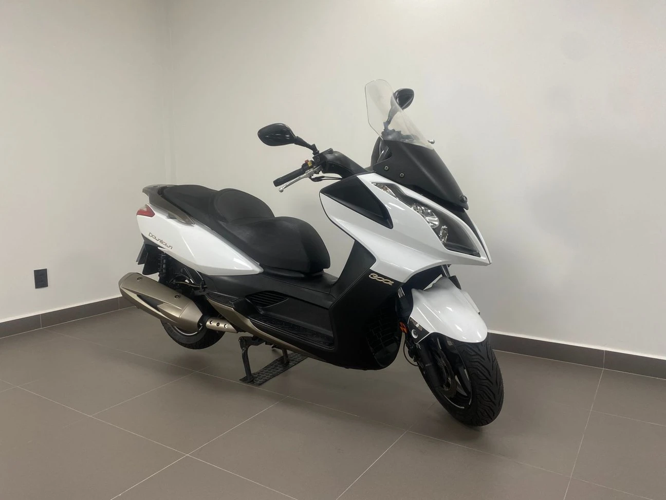 KYMCO DOWNTOWN 300 i