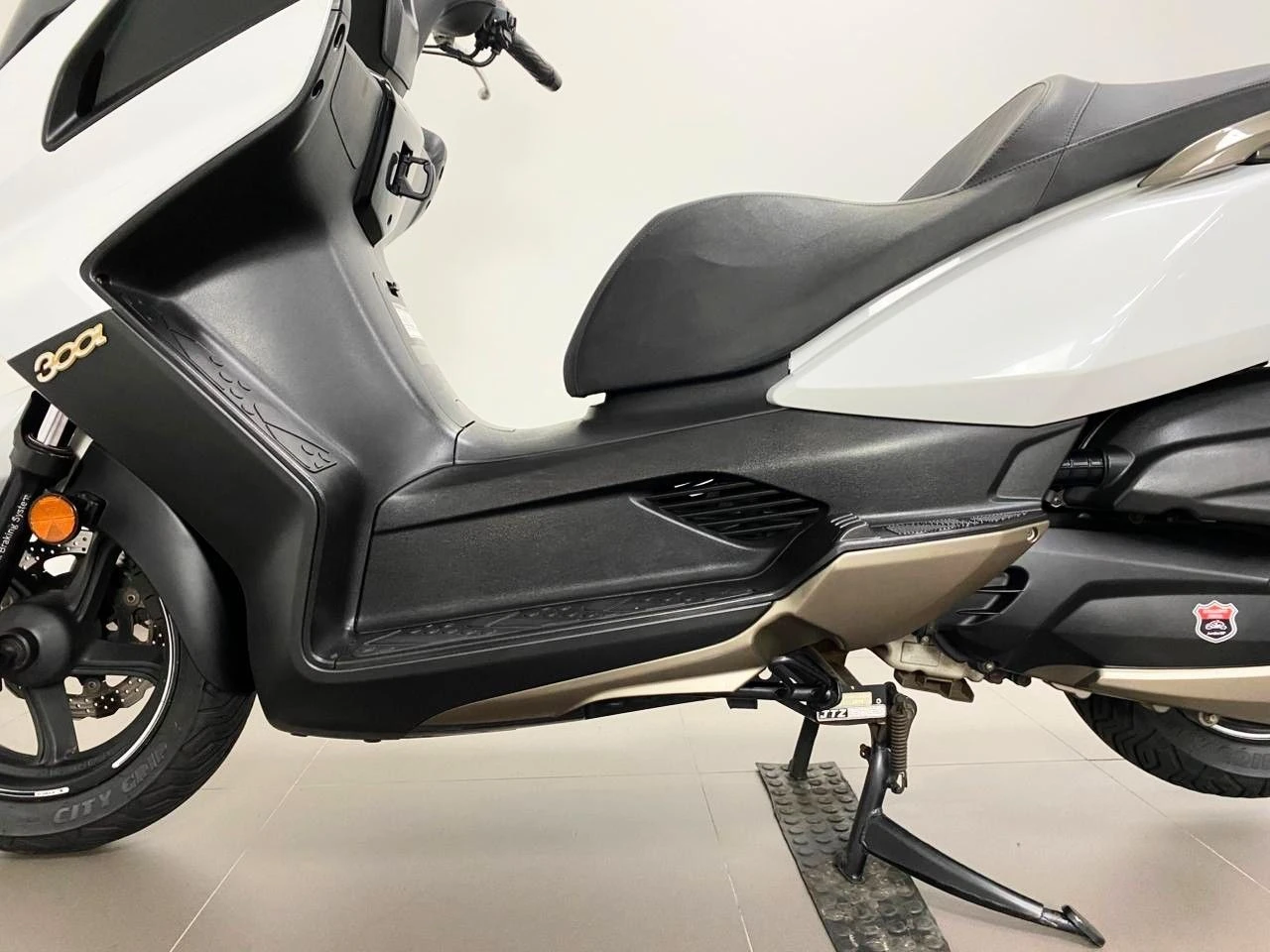 KYMCO DOWNTOWN 300 I ABS