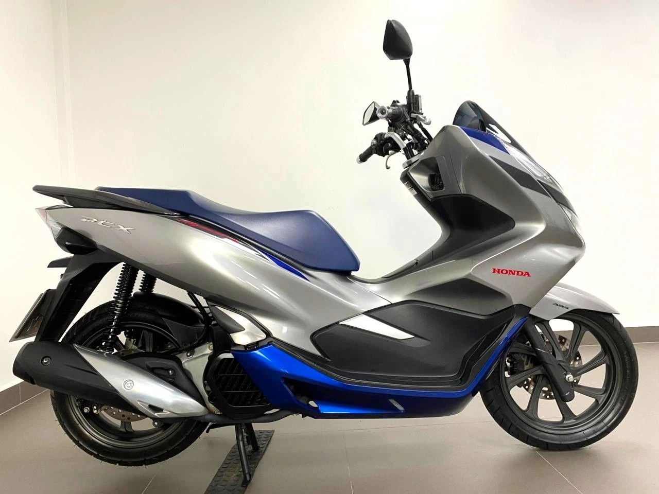 HONDA PCX SPORT