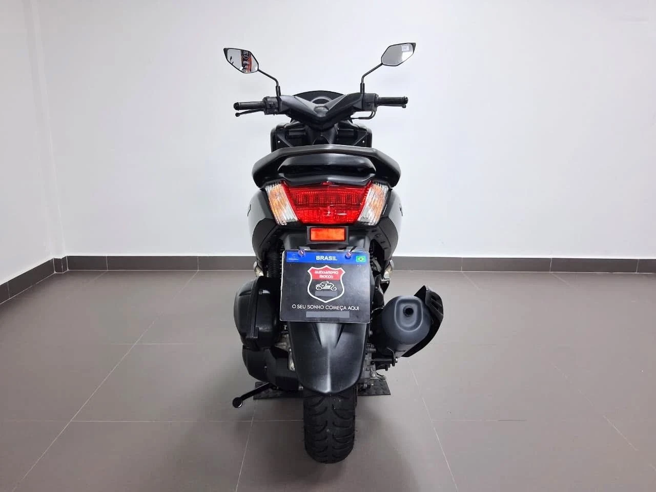 YAMAHA NMAX 160 ABS