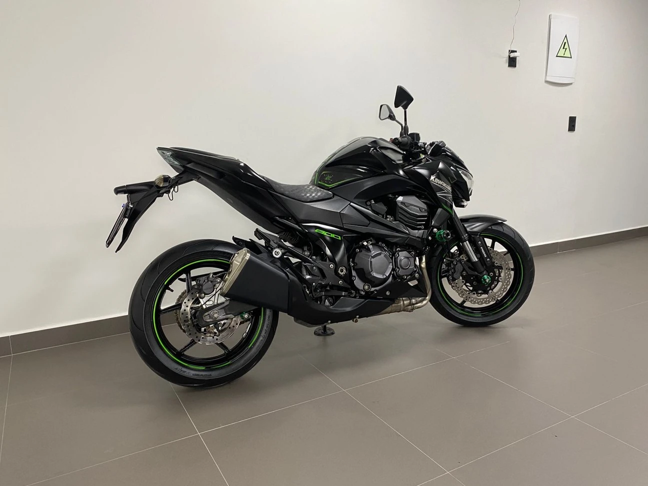 KAWASAKI Z800 ABS