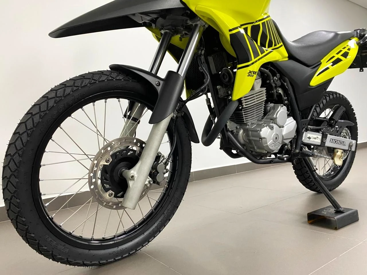 HONDA XRE 300 SAHARA