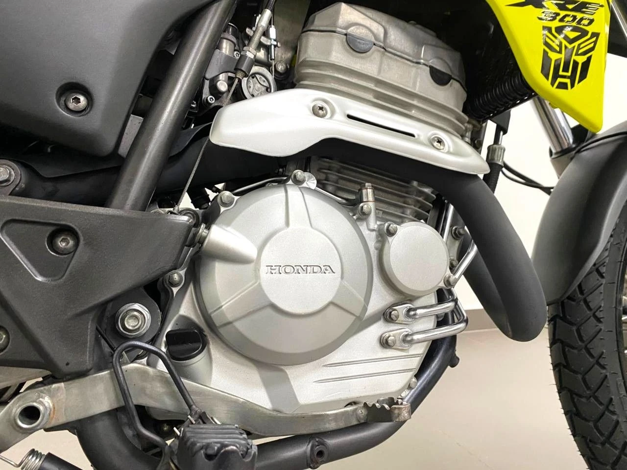 HONDA XRE 300 SAHARA