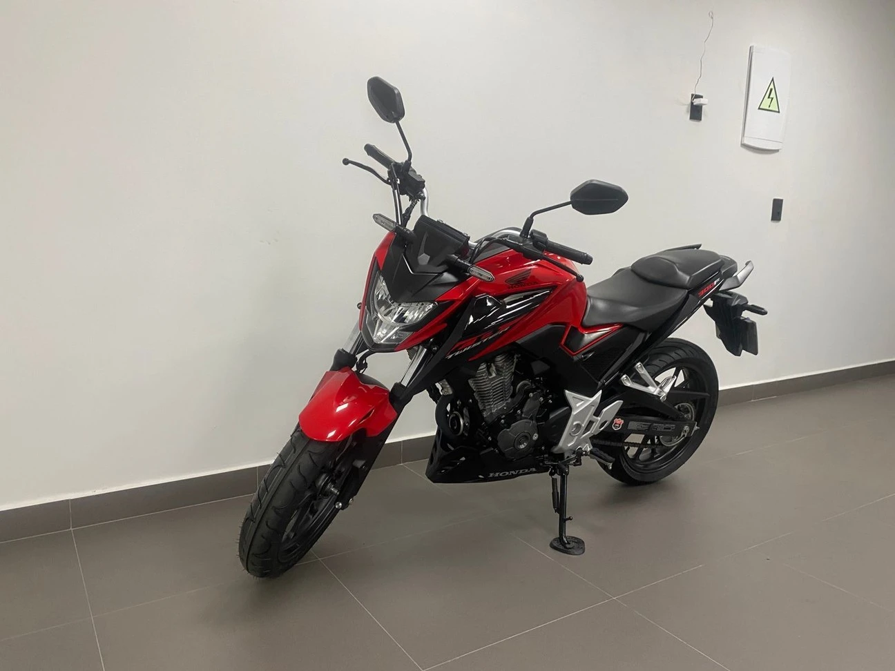 HONDA CB 300F TWISTER ABS