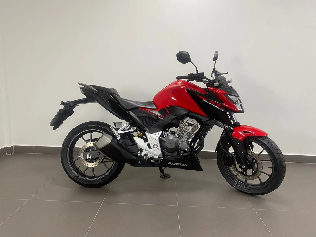 HONDA CB 300F TWISTER ABS