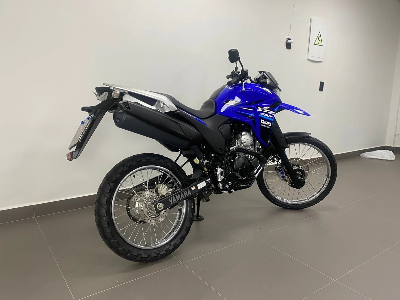 YAMAHA XTZ 250 LANDER