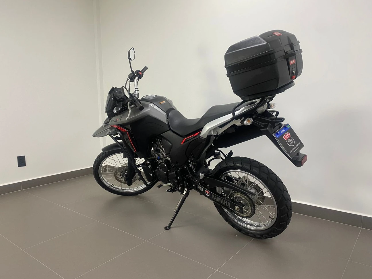 YAMAHA XTZ 250 LANDER CONNECTED