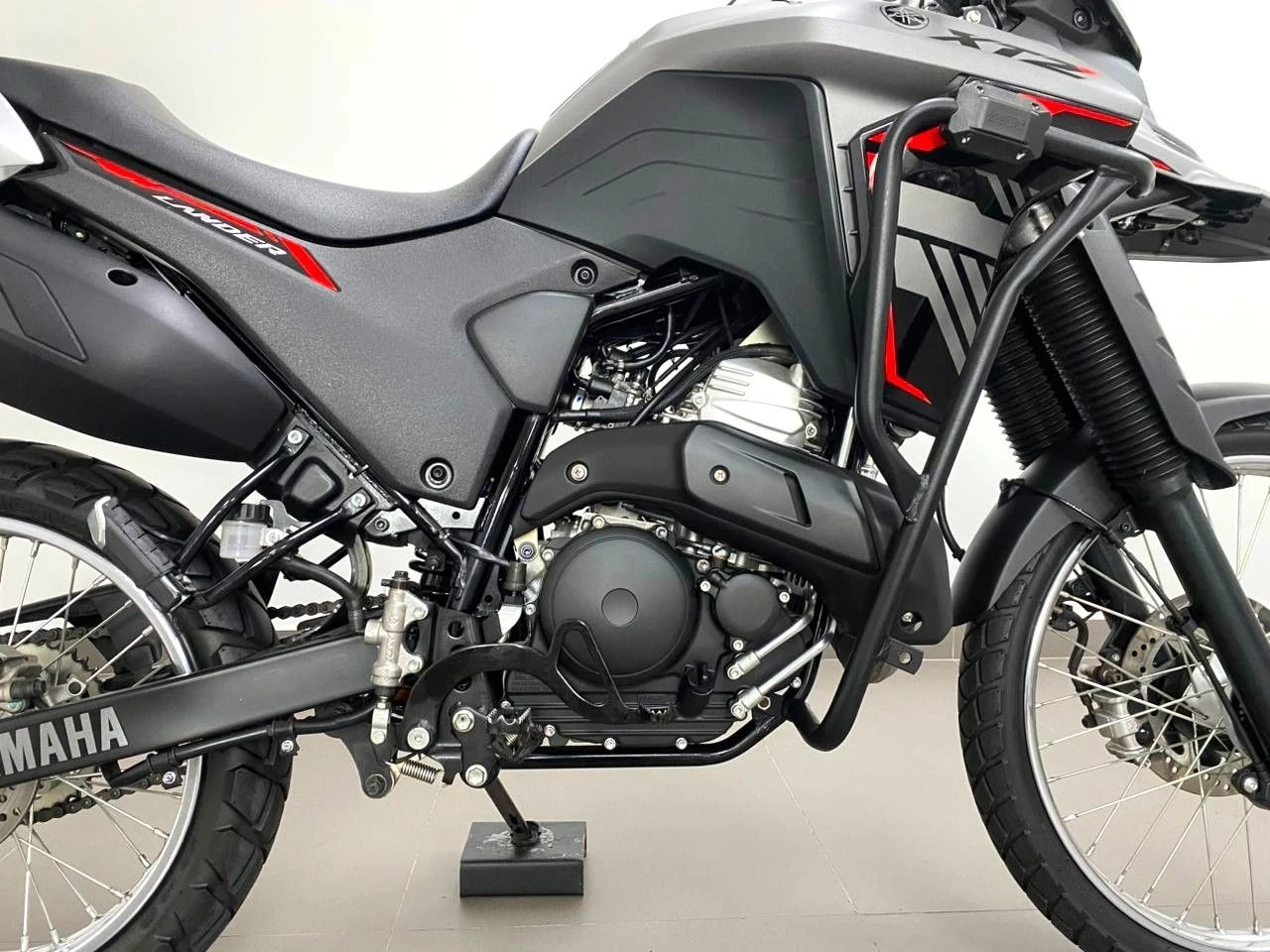 YAMAHA XTZ 250 LANDER CONNECTED