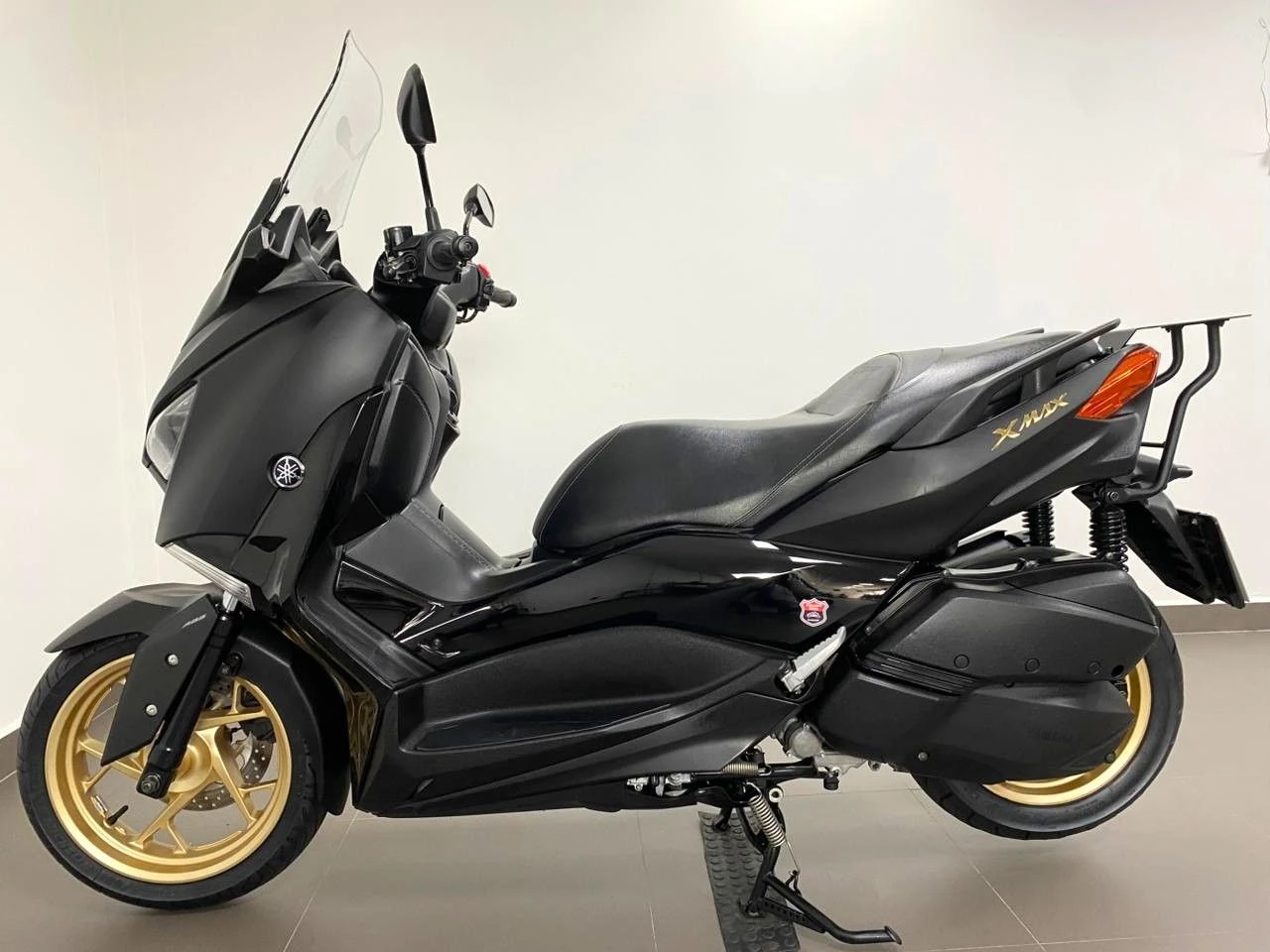 YAMAHA XMAX ABS
