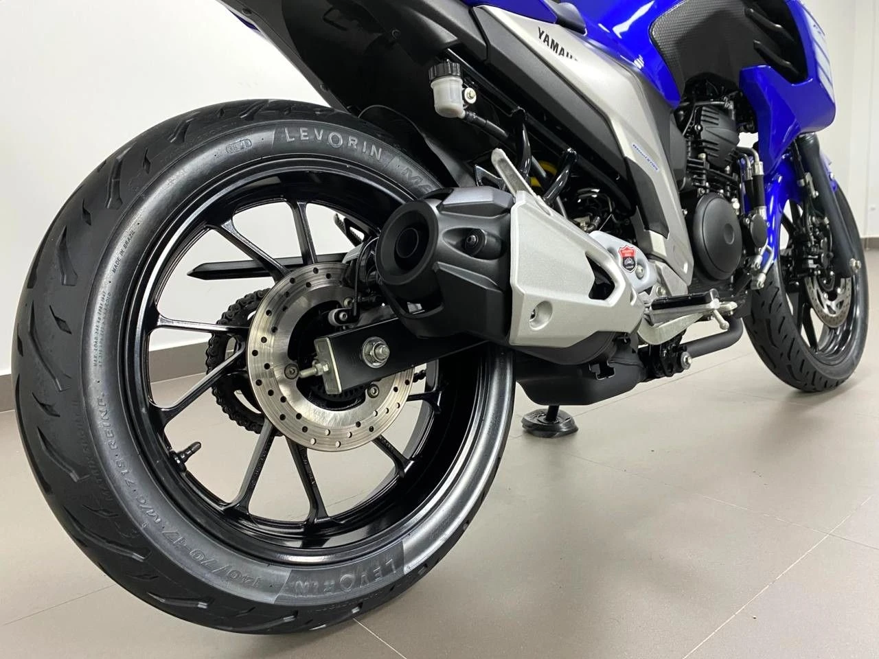 YAMAHA FZ25 FAZER ABS